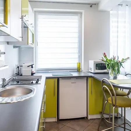 Roomservice Lägenhet *